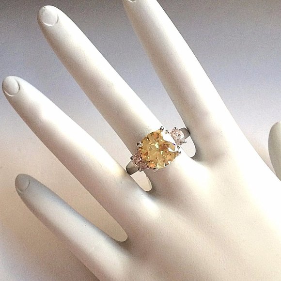 Citrine Cocktail Ring Size 10 Yellow Cubic Zirconia Simulated Silver Plated - Picture 5 of 8
